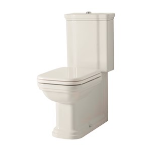 Close coupled wc pan with close coupled cistern