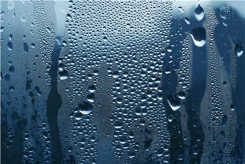 Humidity in the bathroom: useful tips to reduce condensation